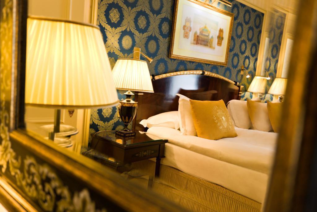 Зображення Grand Hotel Intercontinental 4*