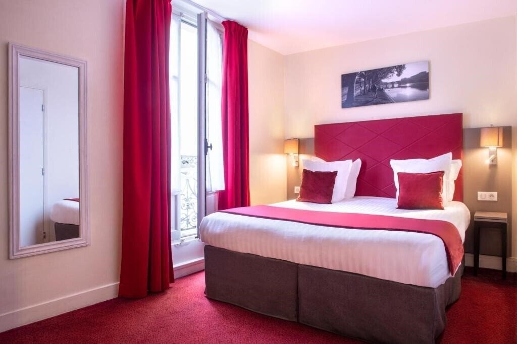 Фото Aston Hotel 3*