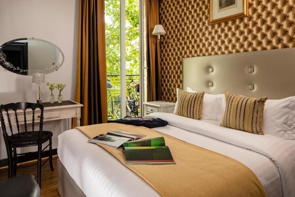 Фото Best Western Plaza Elysees 4*