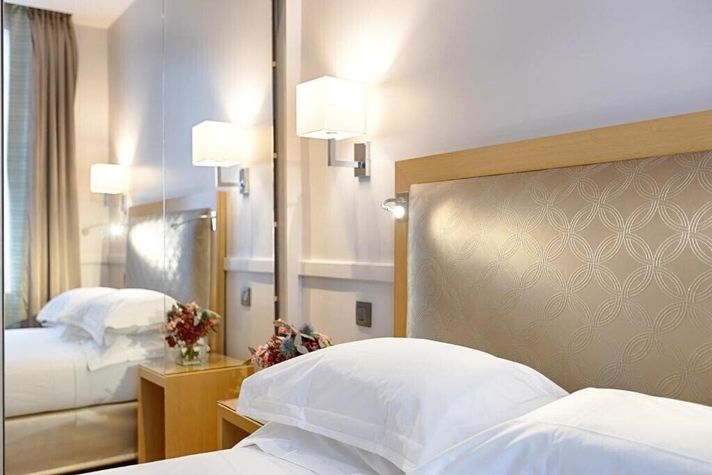 Готель Floride Etoile 3*