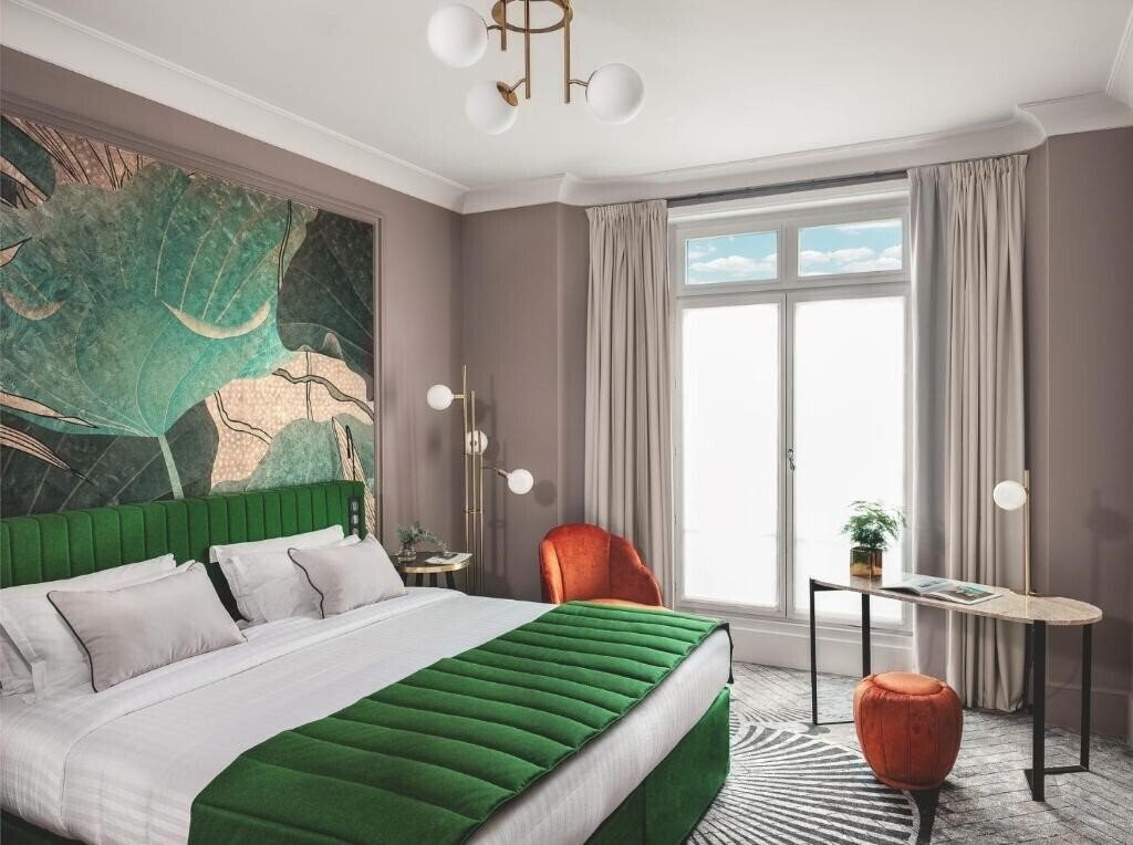 Отель M Social Hotel Paris Opera 4*