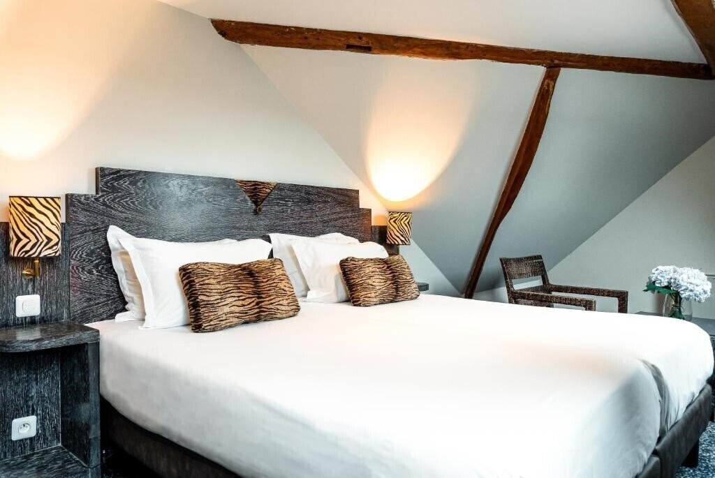 Отель Pavillon Opera Grand Boulevards 3*