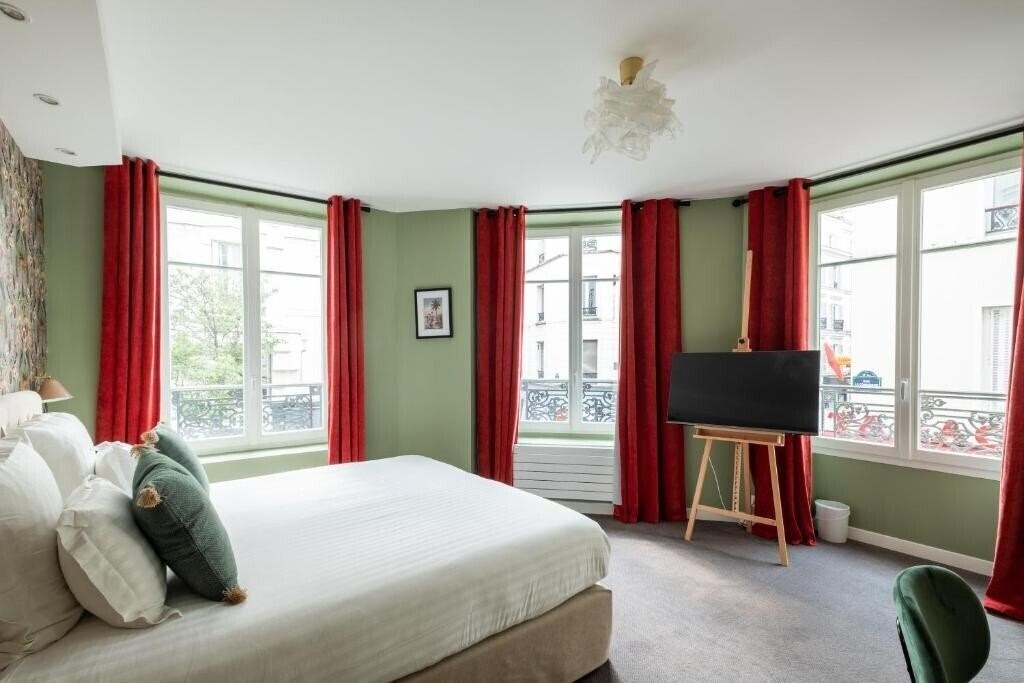 Фото Des Batignolles 2*