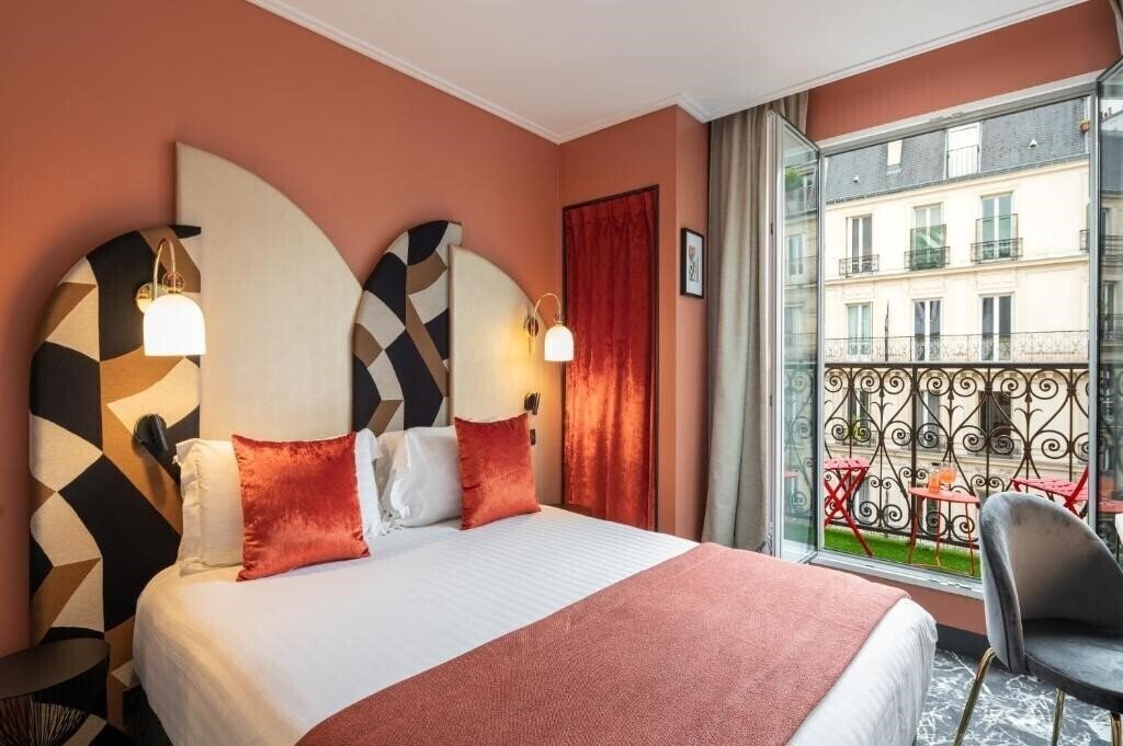 Готель Hotel Royal Saint-Germain 3*