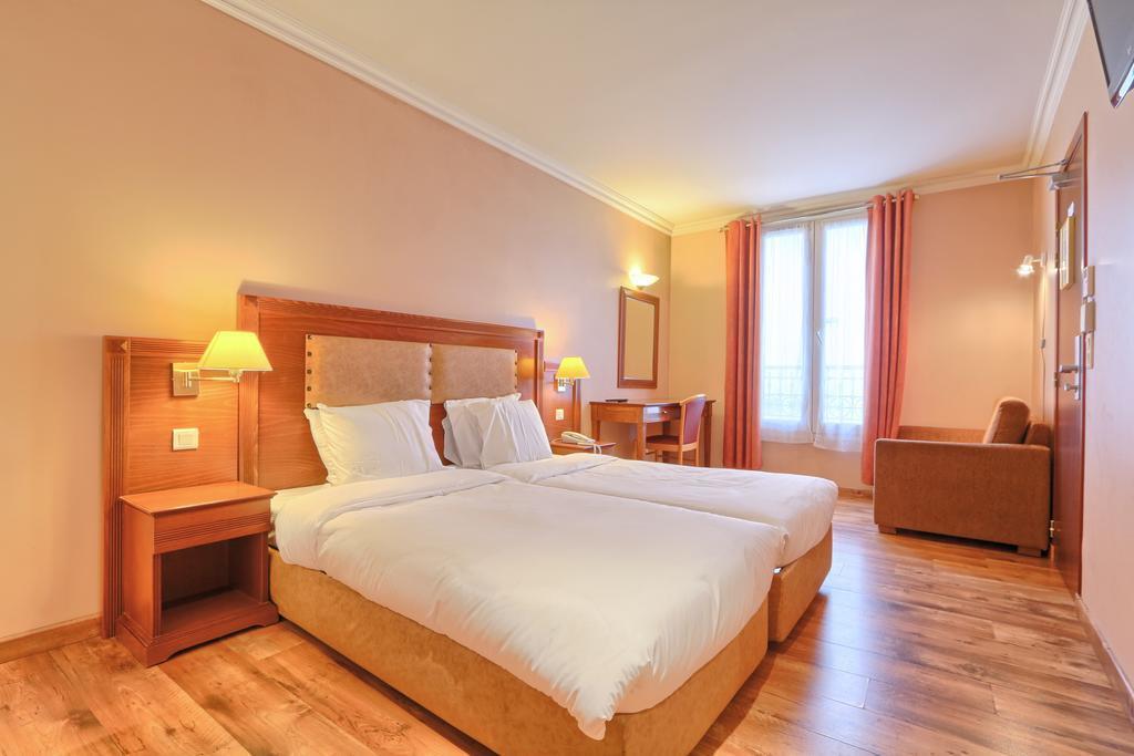 Готель 121 Paris Hotel 3*