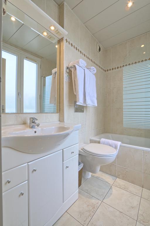 Фотографія 121 Paris Hotel 3*