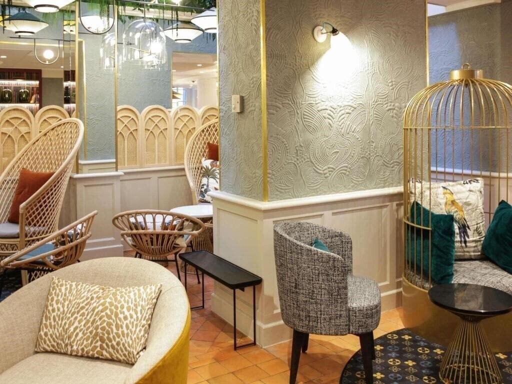 Фотографія Mercure Paris Notre Dame Saint Germain des Pres 4*
