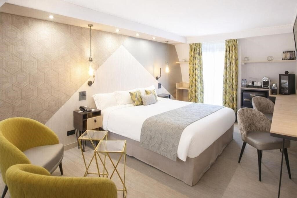 Фото Best Western Opera Batignolles 4*