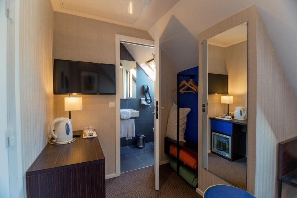 Картинка Charing Cross 3*