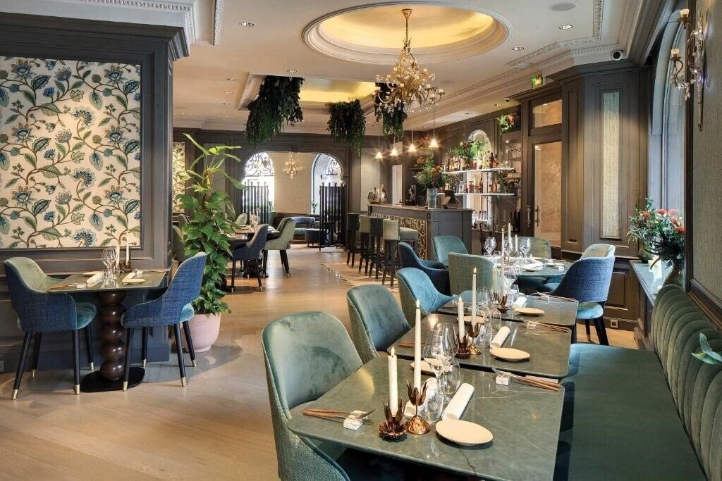 Отель Chateau Frontenac 4*