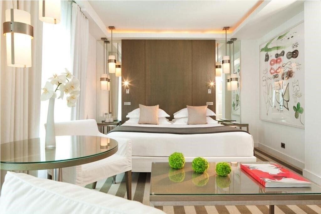 Отель Hotel Le A 4*