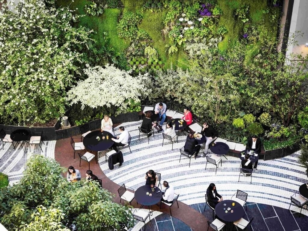 Картинка Novotel Paris Les Halles 4*