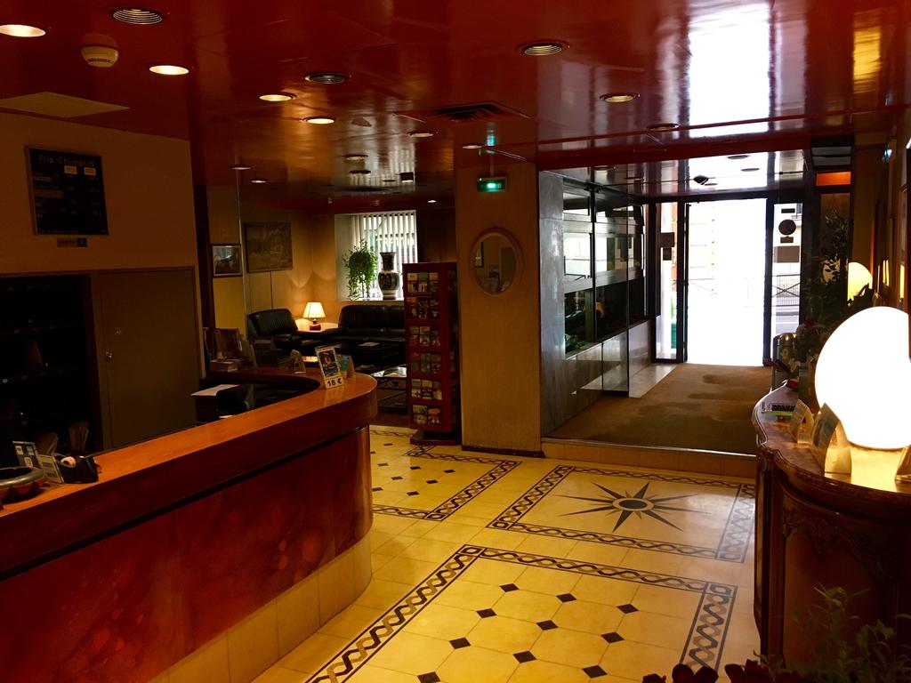 Готель Caravelle 3*