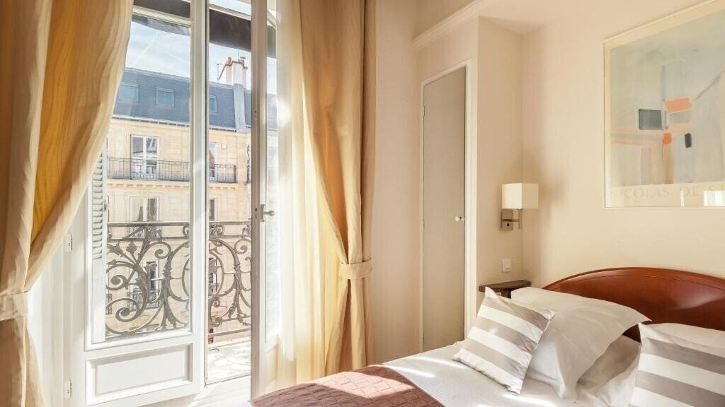 Фото Excelsior Opera 3*