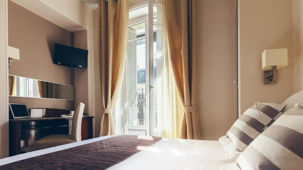 Изображение Excelsior Opera 3*
