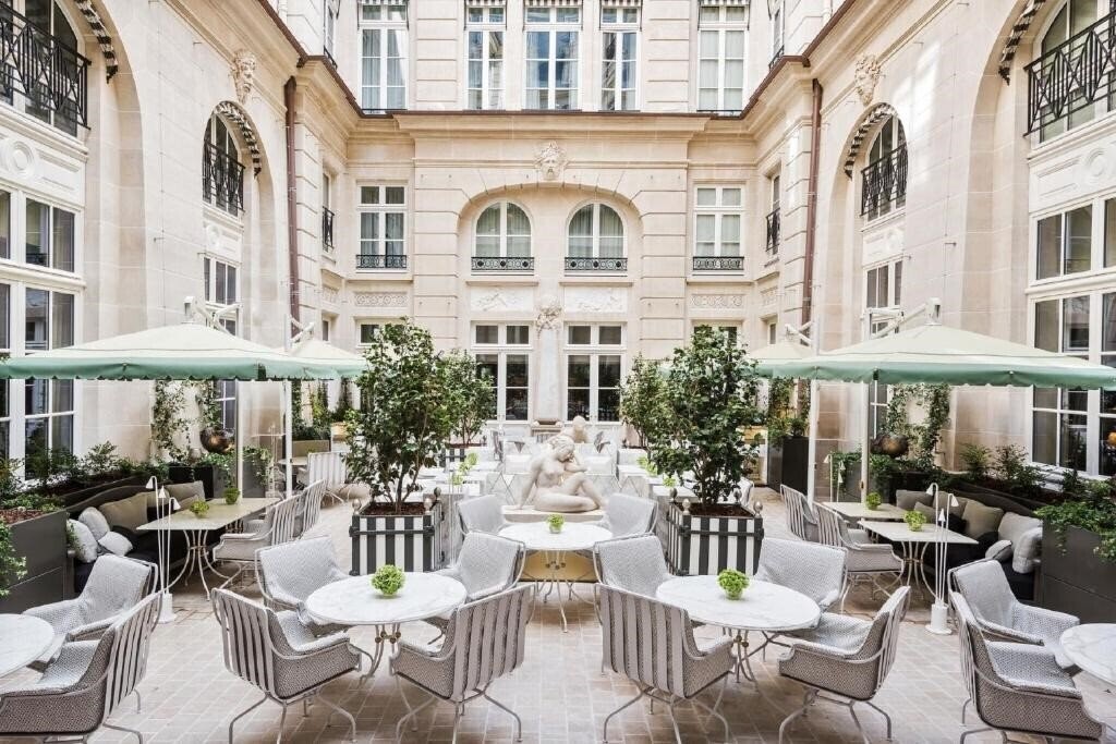 Готель Hotel de Crillon, a Rosewood Hotel 5*