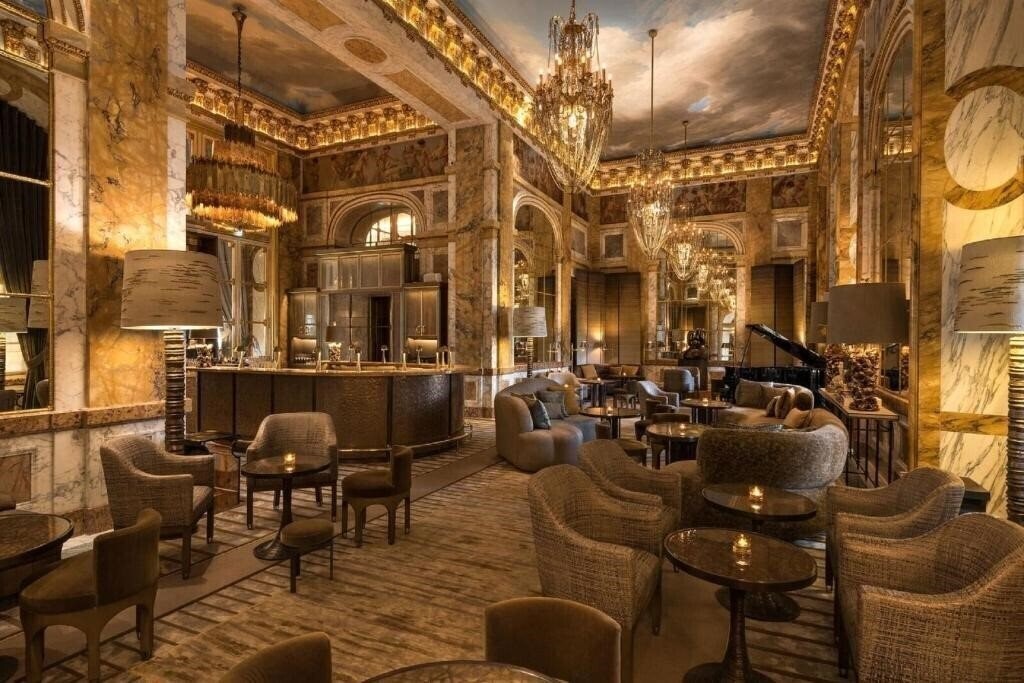 Фотографія Hotel de Crillon, a Rosewood Hotel 5*