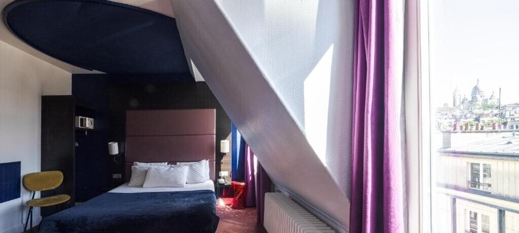 Изображение Accueil Hotel Paris Pigalle Montmartre 3*