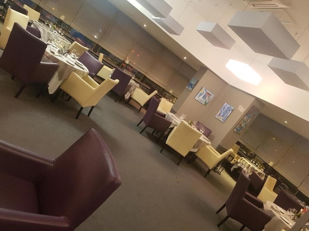 Отель Logis Hotel du Nord Rest la Table d'Elisa 3*