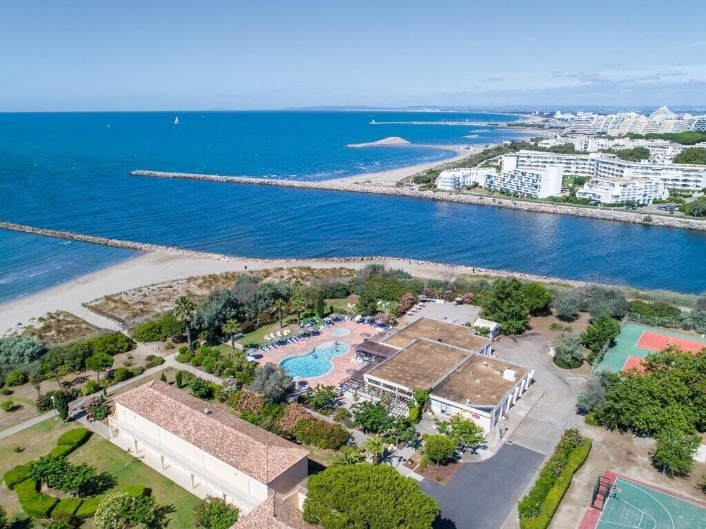 Отель Sowell Residence Les Sablons - Le Grau Du Roy 3*