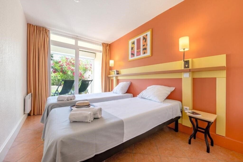 Фото Sowell Residence Les Sablons - Le Grau Du Roy 3*