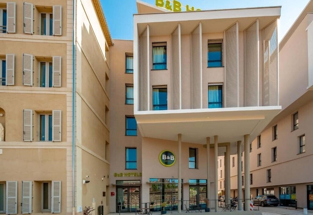Фотографія B&B Hotel Toulon Centre Gare 3*