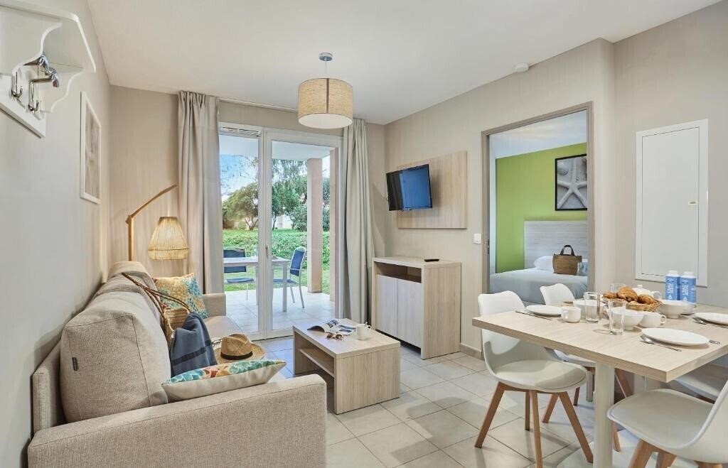 Фотография Residence Odalys Reference Les Oceanides 3*