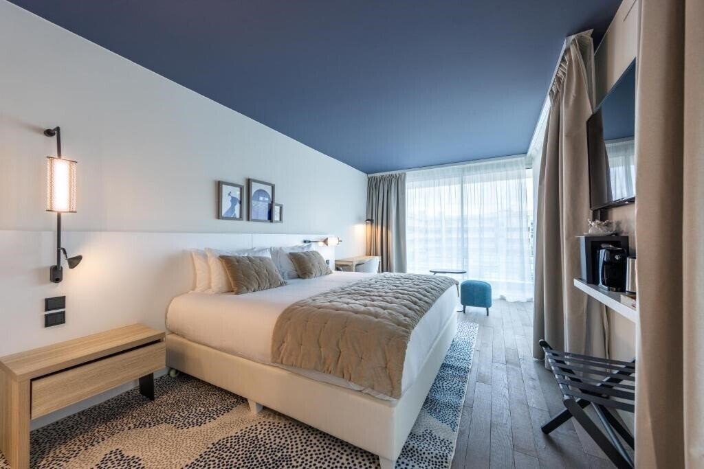 Зображення Hotel Indigo Cagnes sur Mer, an IHG Hotel 4*