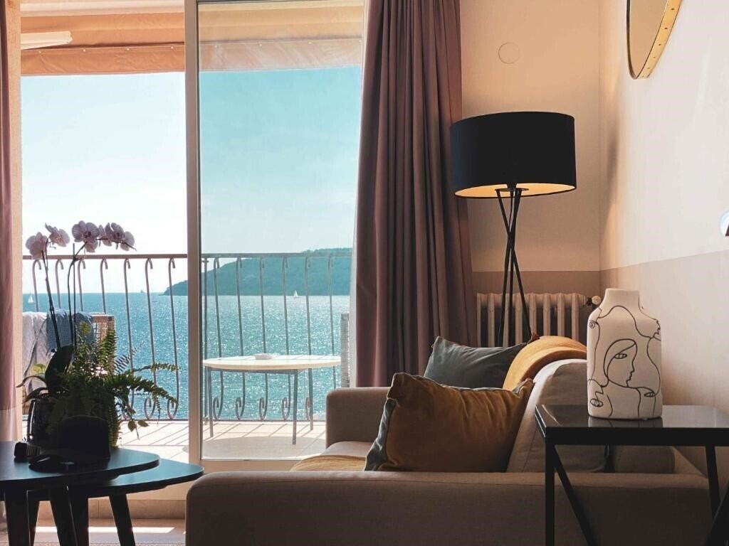 Фото Best Western Plus Hotel La Corniche 4*