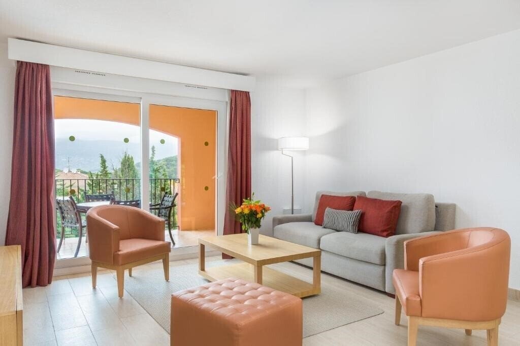 Фото Le Club Mougins 3*
