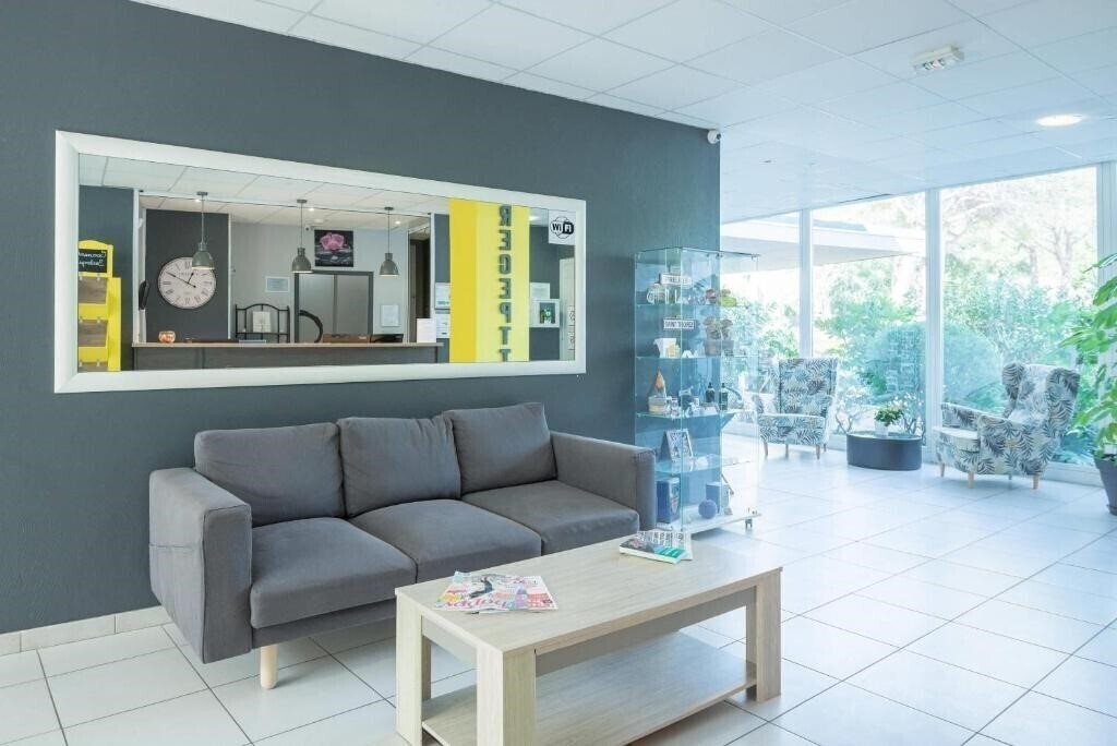 Картинка Comfort Aparthotel Frejus La Tour de Mare 3*