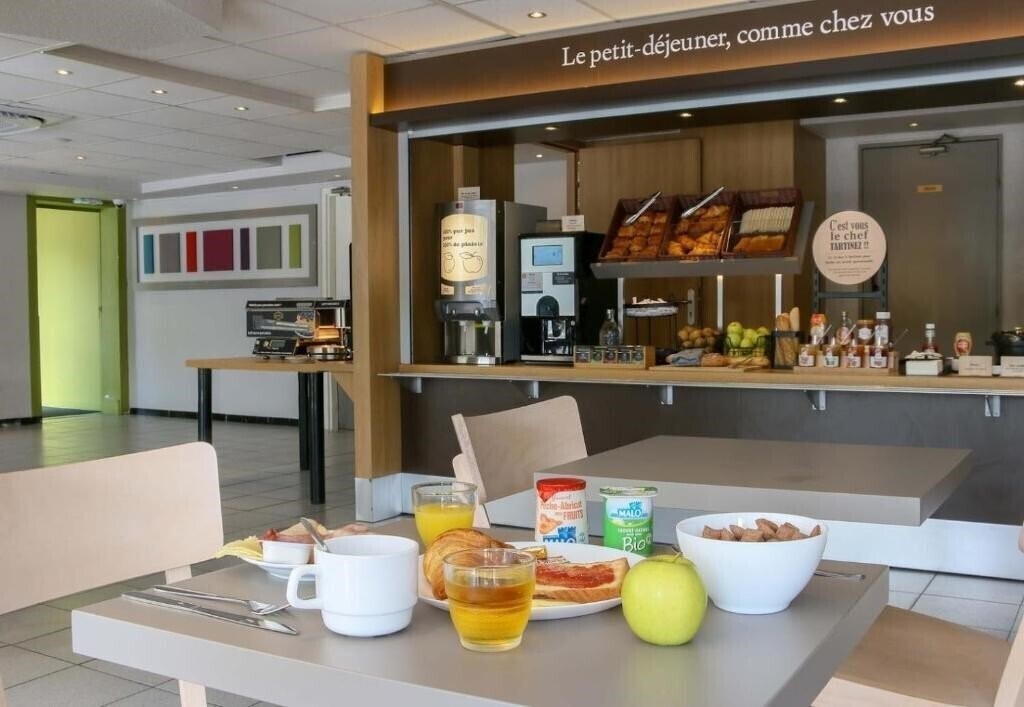 Зображення B&B Hotel Aubagne Gemenos 3*