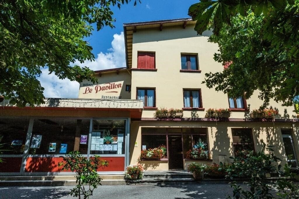 Готель Hotel Restaurant Pavillon Carina 2*