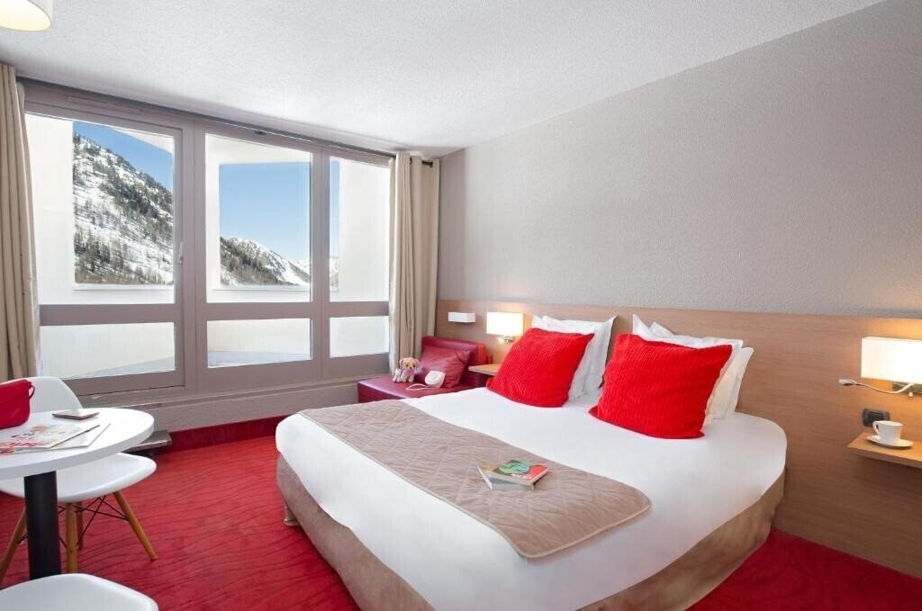 Изображение Sowell Hotels le Pas du Loup 3*