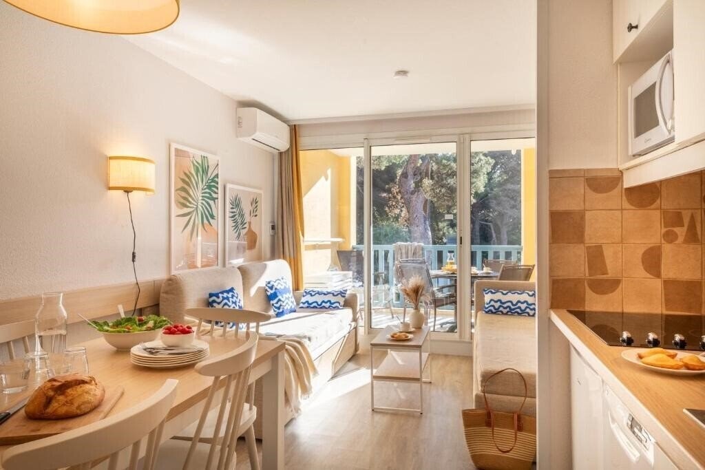 Картинка Pierre & Vacances Residence La Pinede 3*