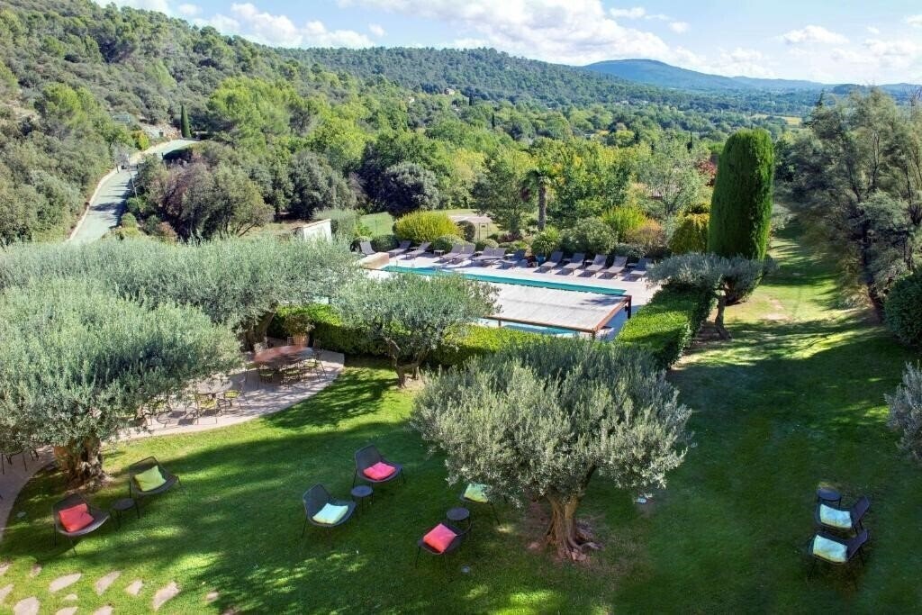 Фото Bastide du Calalou 4*