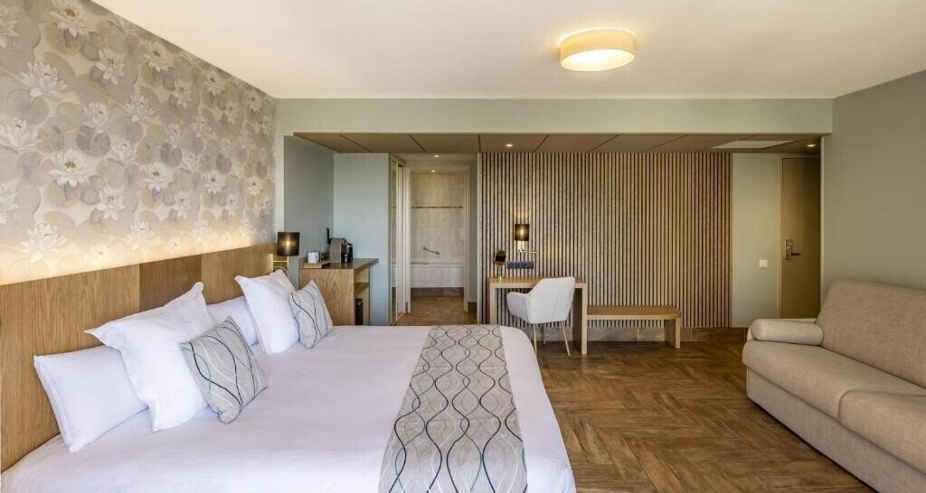 Фото Best Western Plus Sanary 4*