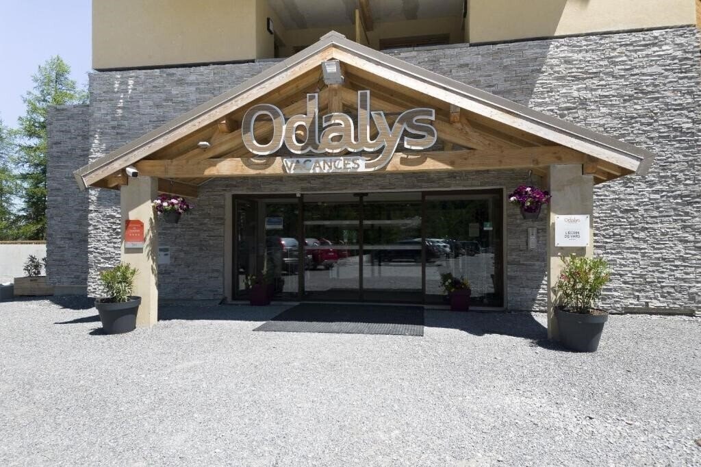 Фото Residence Odalys L'Ecrin de Vars 4*