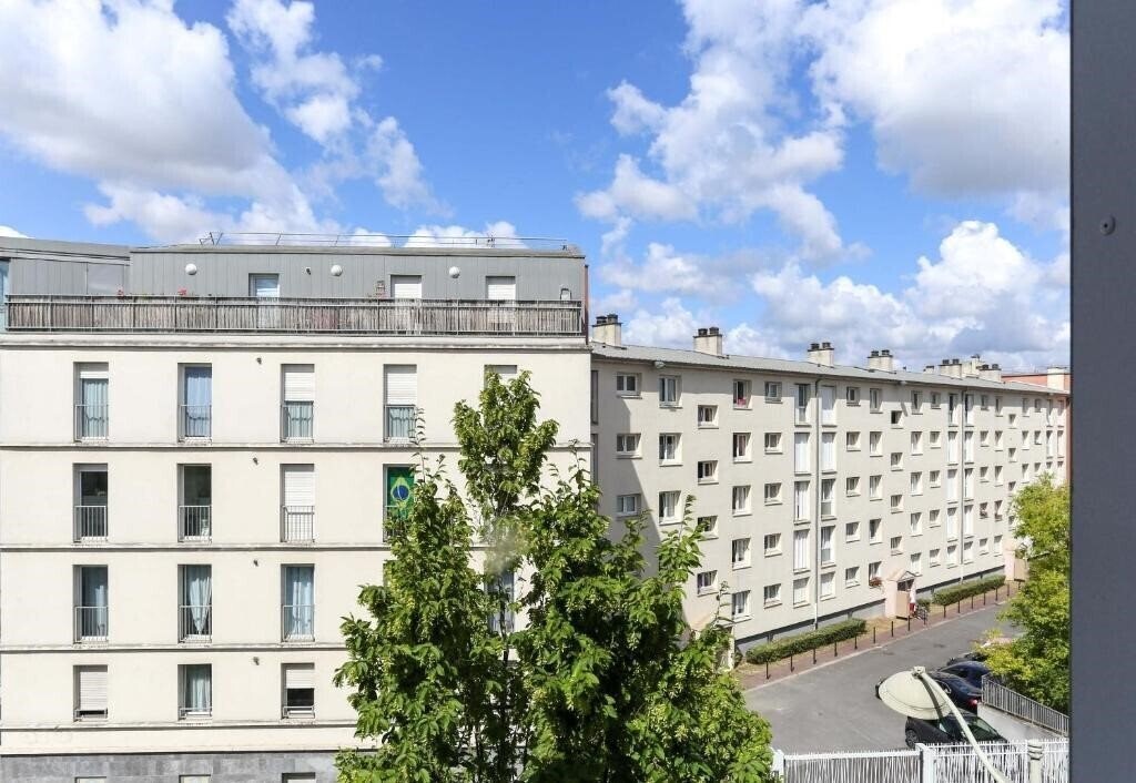 Готель B&B Hotel Reims Centre Gare 2*