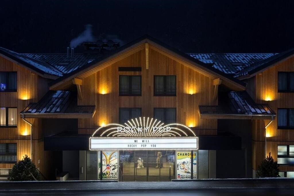 Отель RockyPop Chamonix Les Houches (ex. RockyPop Hotel) 3*