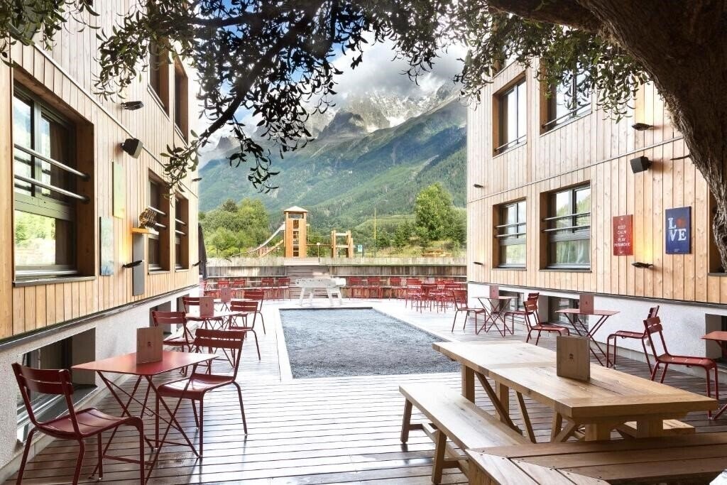Картинка RockyPop Chamonix Les Houches 3*