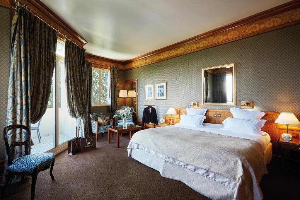 Фото Domaine de Divonne 4*