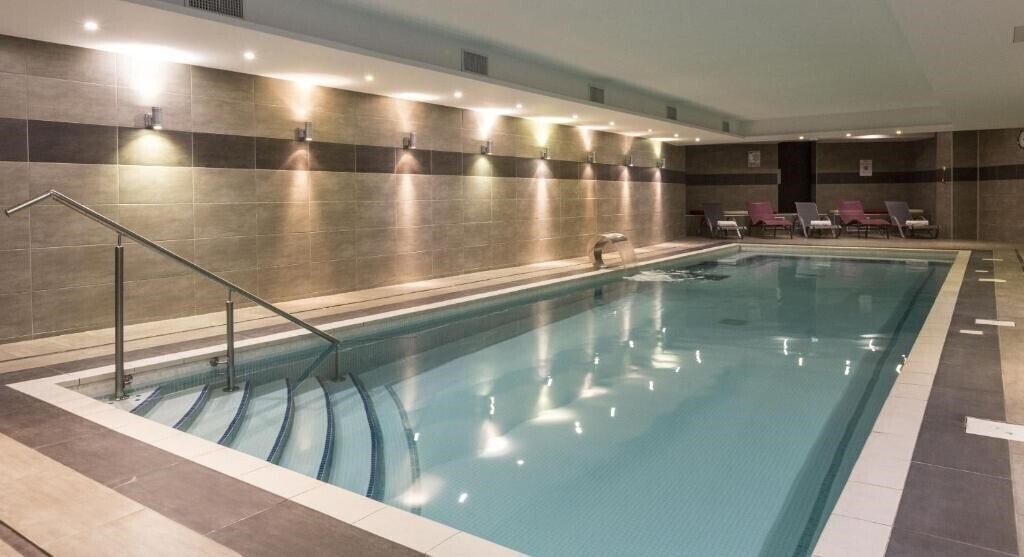 Фото Zenitude Hotel Residences - Swiss Apparthotels Ferney Voltaire 4*