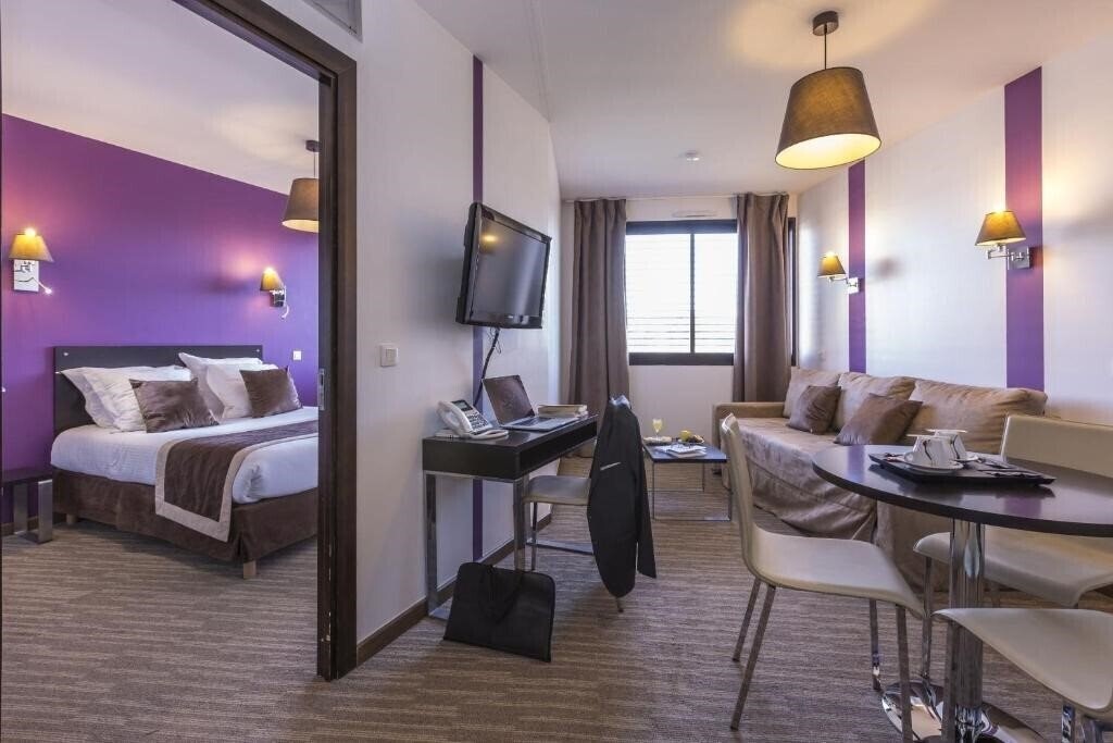 Фотографія Zenitude Hotel Residences - Swiss Apparthotels Ferney Voltaire 4*