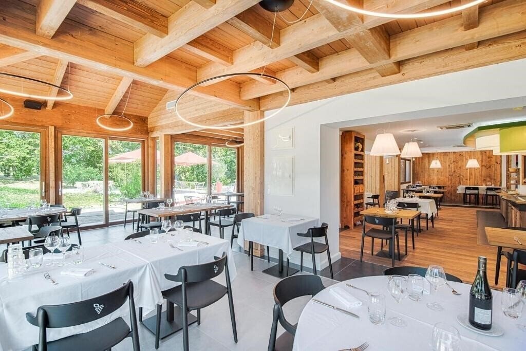 Зображення Logis Hotel La Cle des Champs 3*