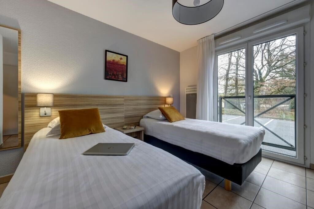 Фото Comfort Aparthotel Divonne L'Oree du Parc 3*