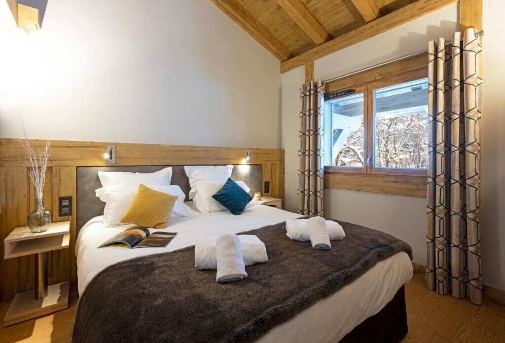 Зображення MGM Hotels & Residences Chalets Elena 4*