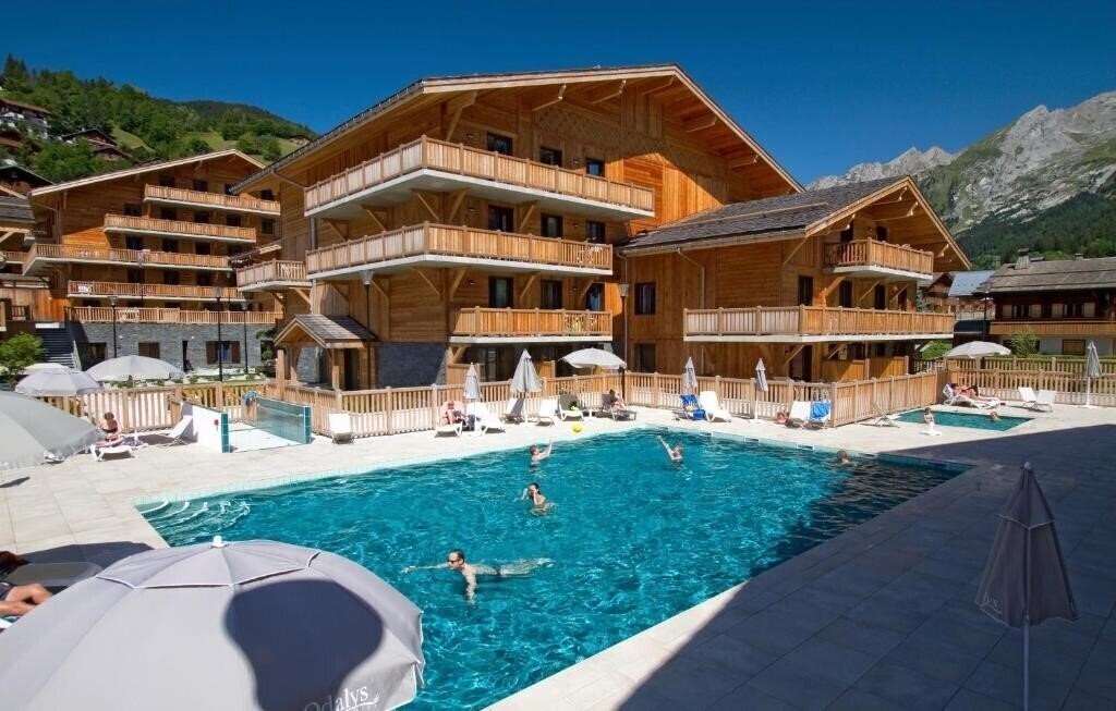 Готель Hotel & SPA Le Chamois by Odalys 4*