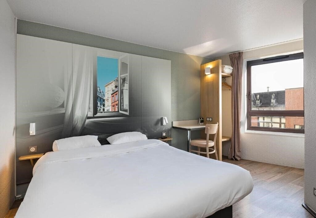Отель B&B Hotel Rouen Centre 3*