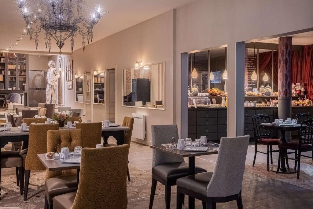 Фото Hotel Litteraire Gustave Flaubert, BW Signature Collection 4*